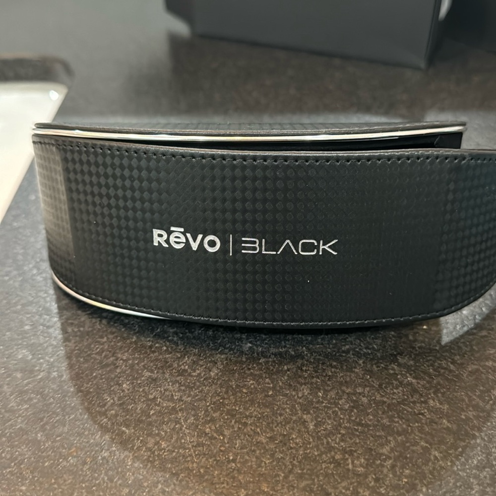 Reno black sunglasses